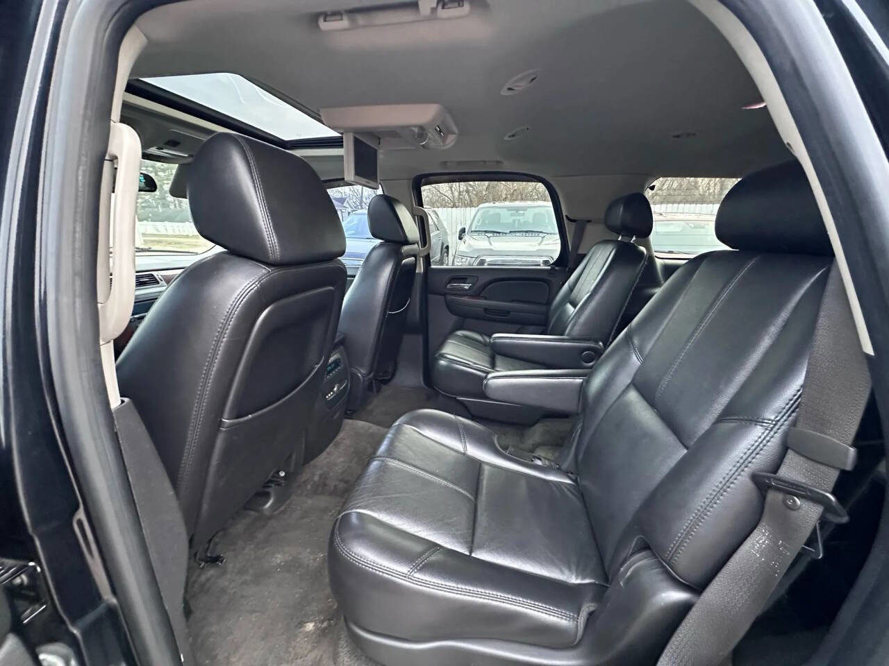 Used 2007 Chevrolet Tahoe LT w/ LT Preferred Equipment Group image 9