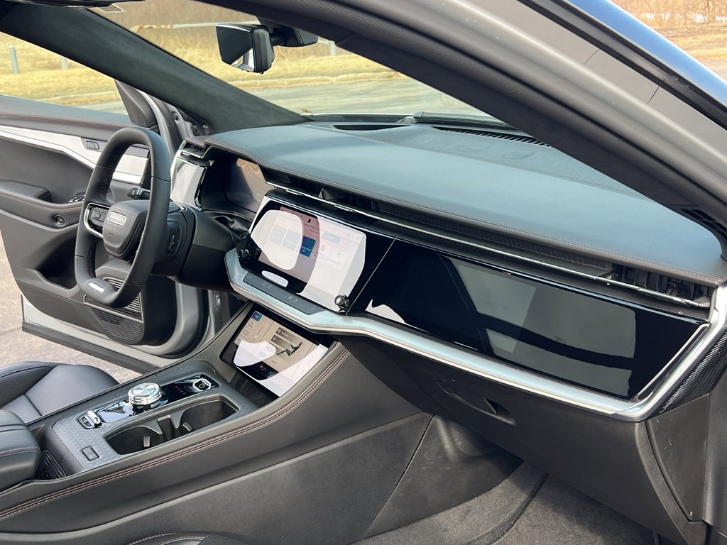 Used 2024 Jeep Wagoneer Launch Edition image 32