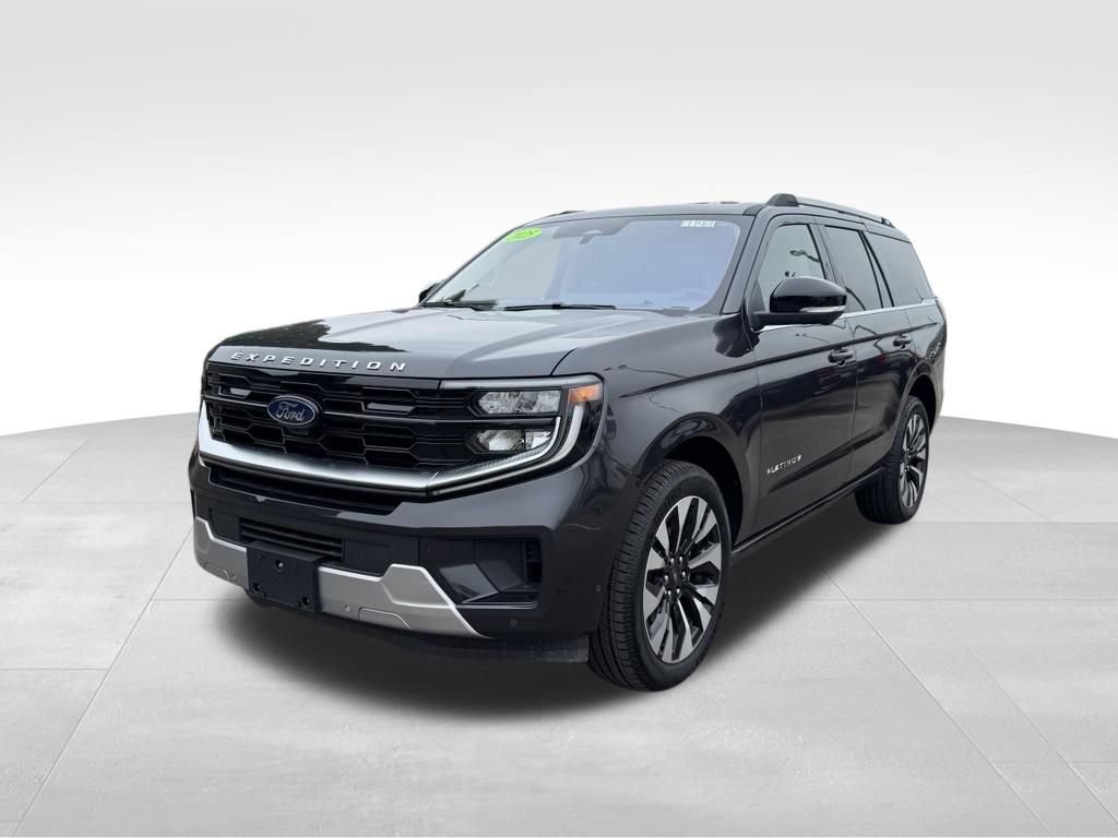 Used 2025 Ford Expedition Platinum w/ Platinum Ultimate Package AWD/4WD image 2
