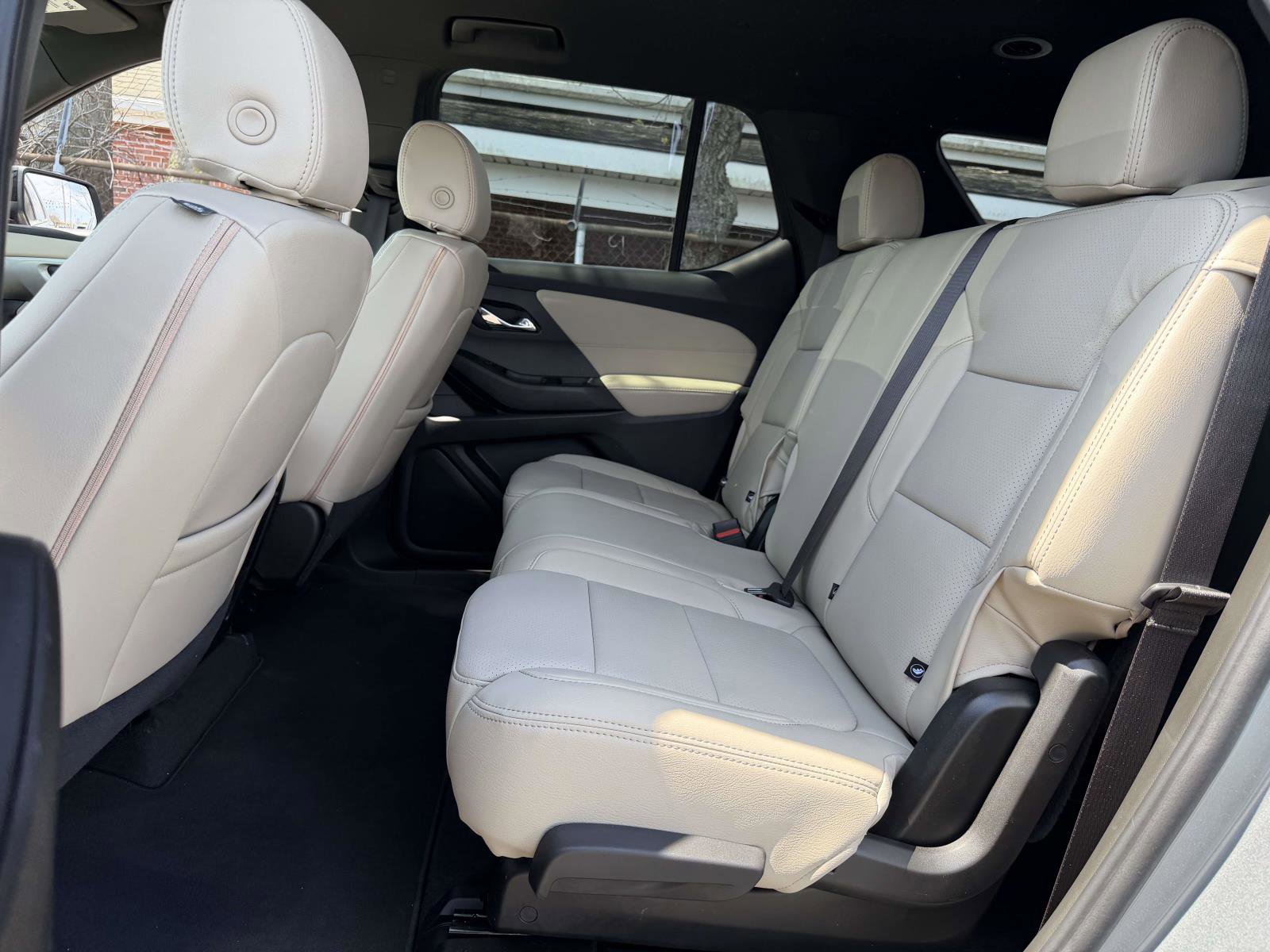 Certified 2024 Chevrolet Equinox LS w/ Driver Confidence II Package image 33