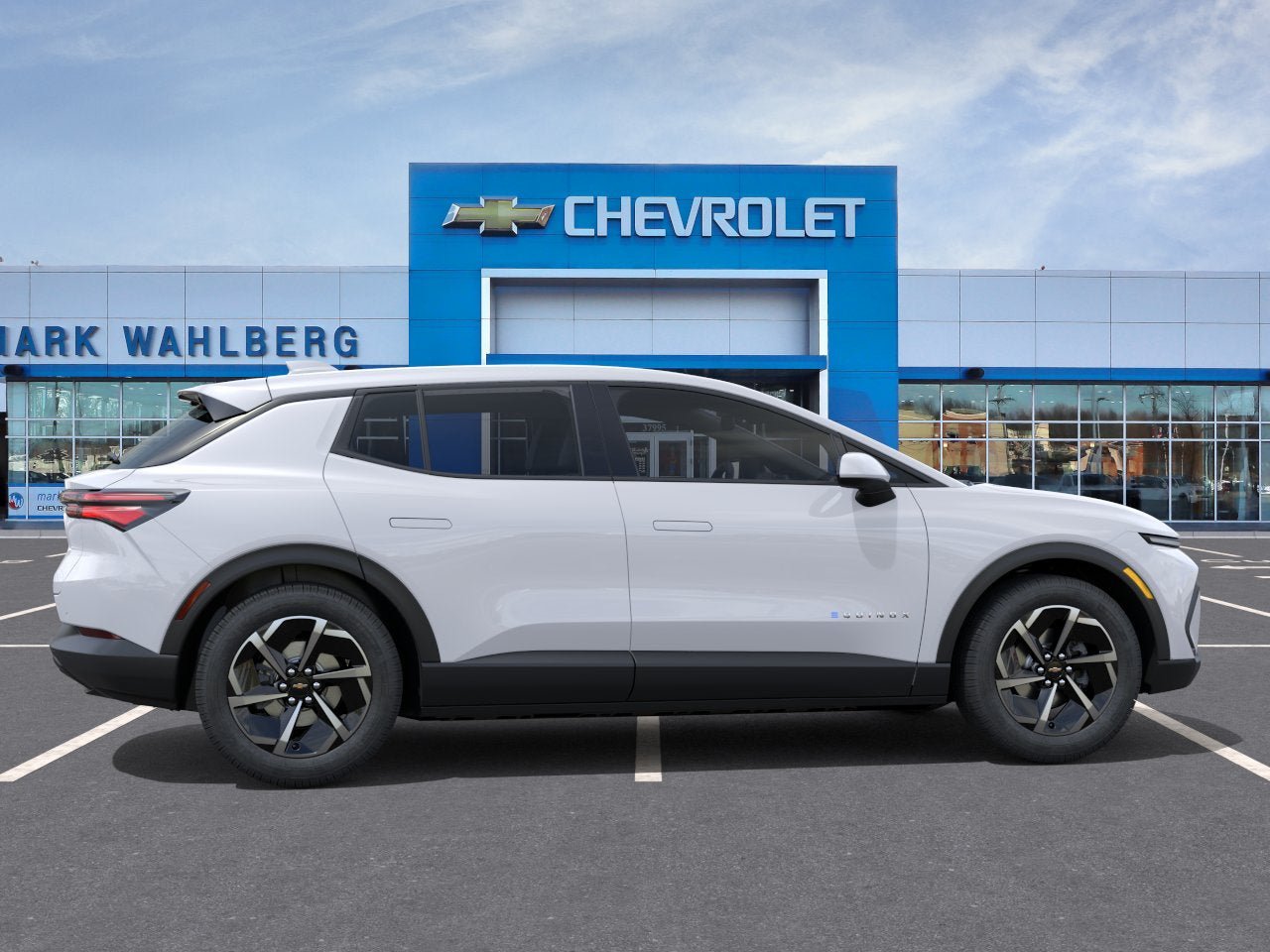 New 2026 Chevrolet Equinox EV LT FWD image 29