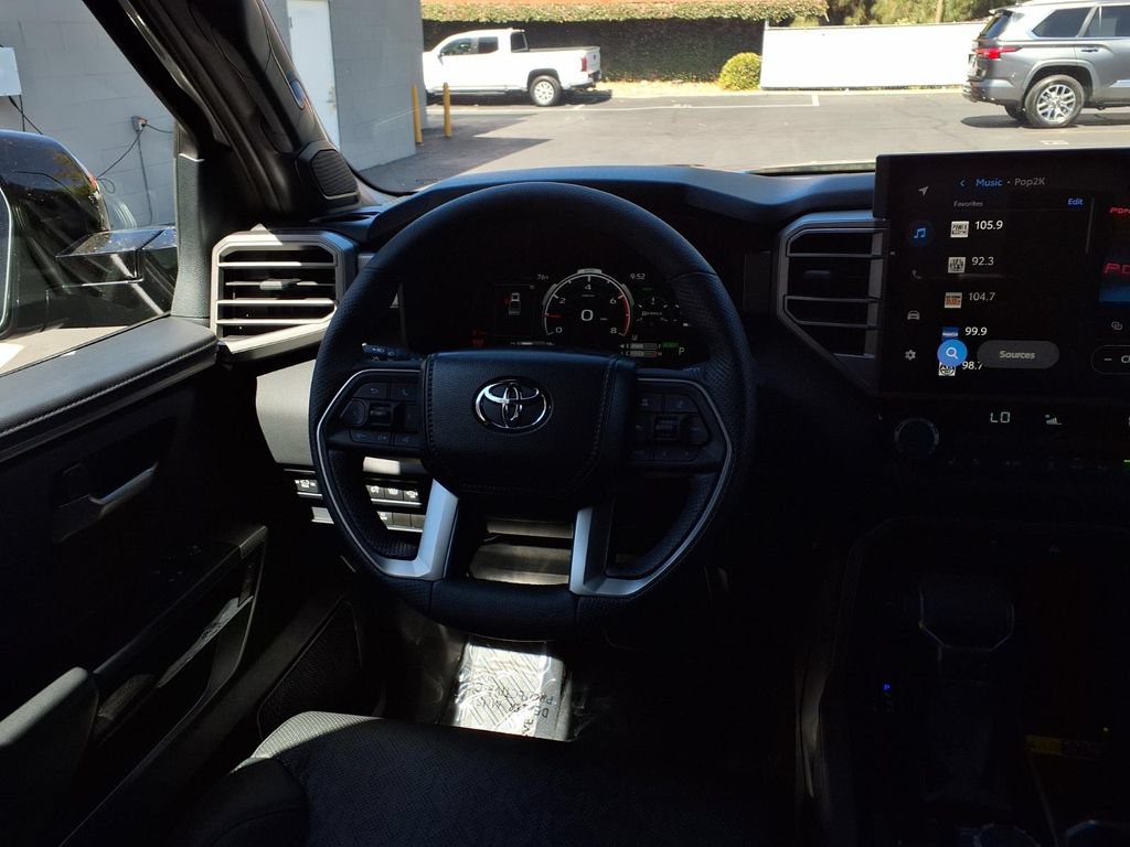 Certified 2025 Toyota Tundra Limited AWD/4WD image 25