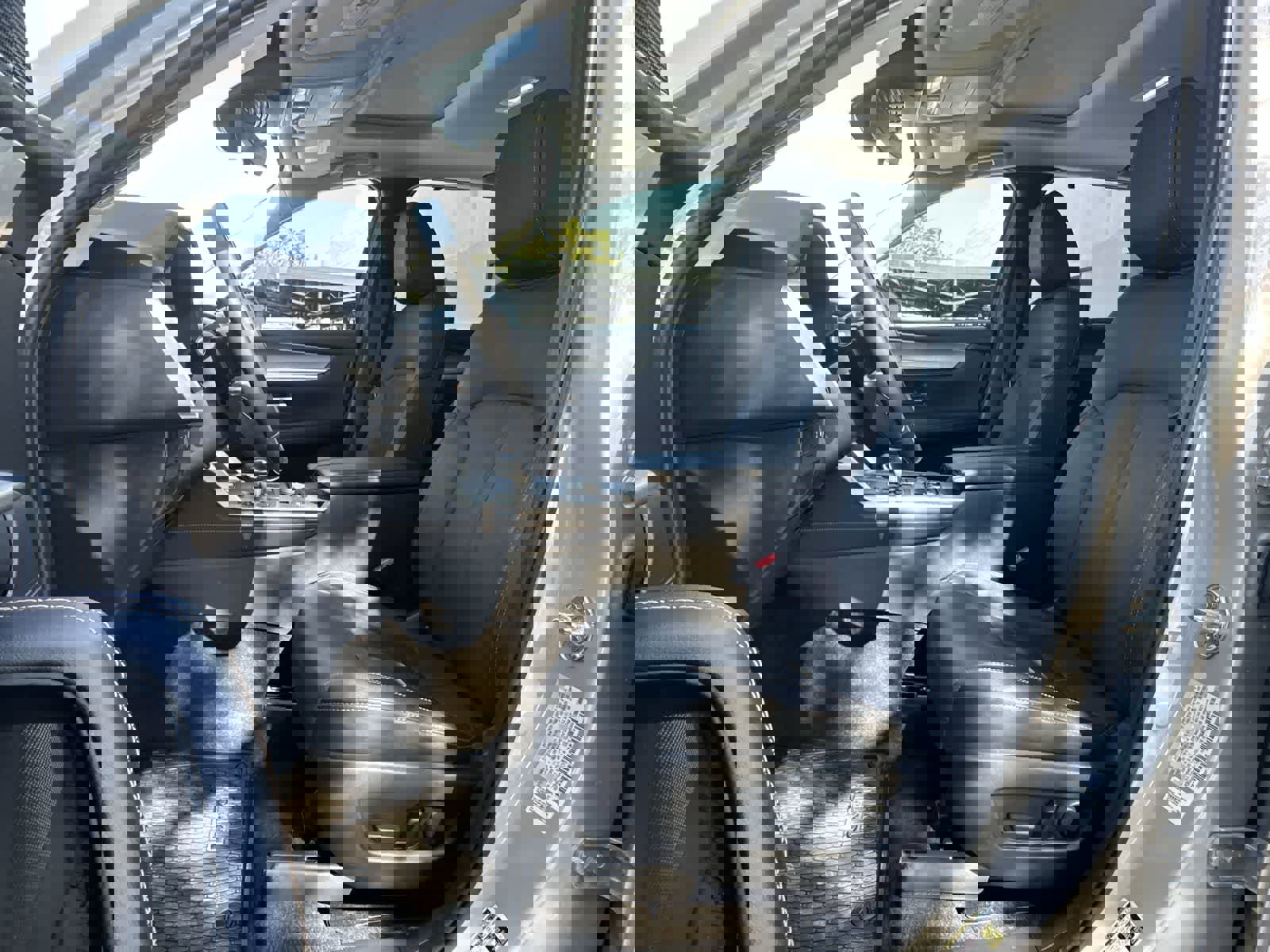 Used 2024 MAZDA CX-90 Plug-In Hybrid w/ Preferred AWD/4WD image 3