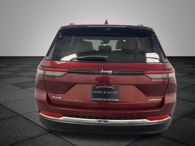 Used 2023 Jeep Grand Cherokee Limited w/ Luxury Tech Group II image 5