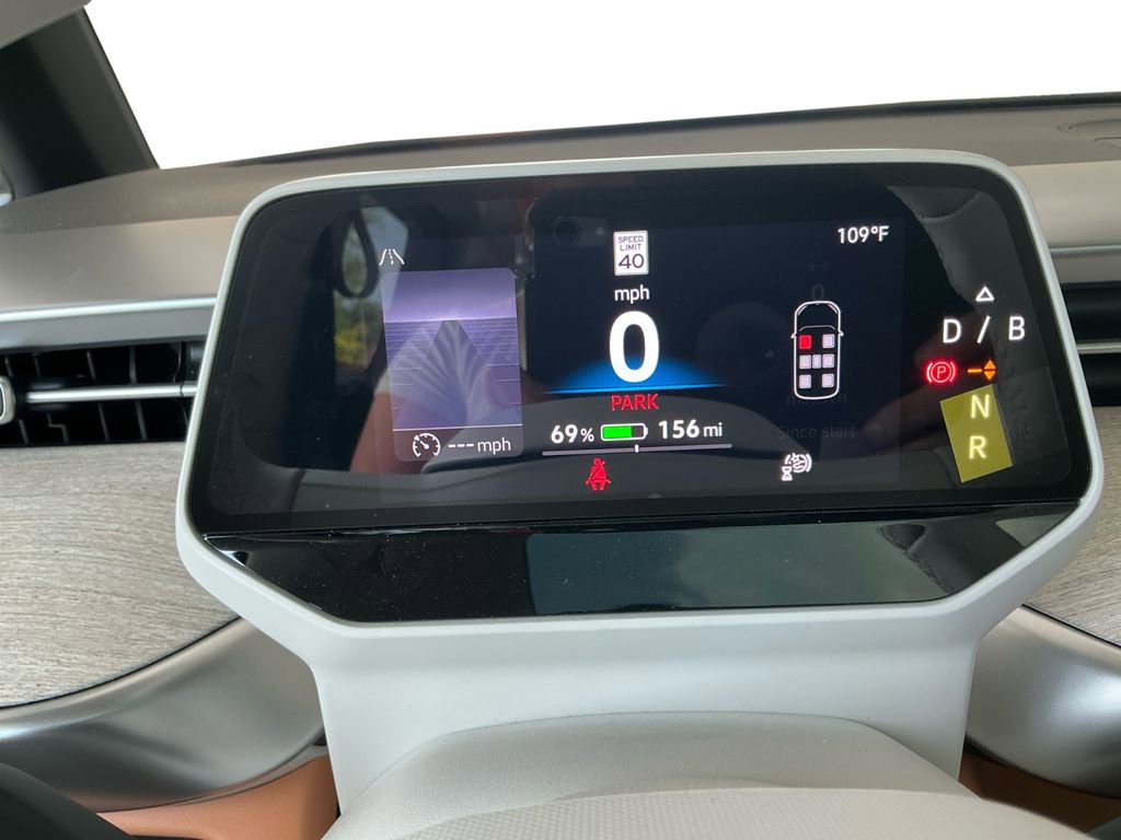 New 2025 Volkswagen ID. Buzz 1st Edition image 16