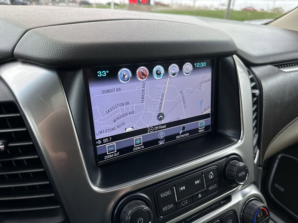 Used 2020 Chevrolet Tahoe Premier w/ Premier 6.2L Value Package image 18