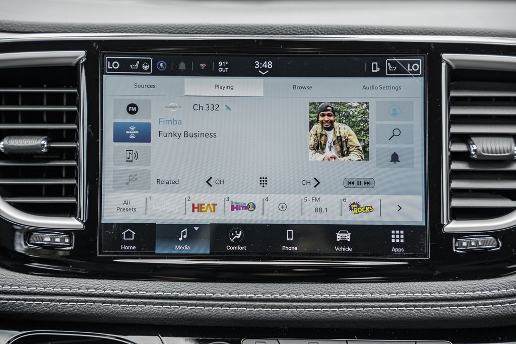 New 2025 Chrysler Pacifica Select image 19