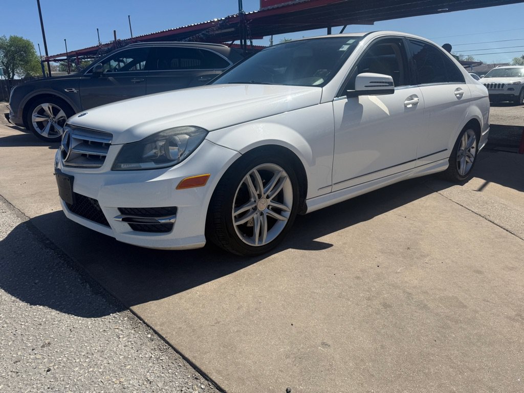 Used 2013 Mercedes-Benz C 250 C250 w/ Multimedia Pkg image 3