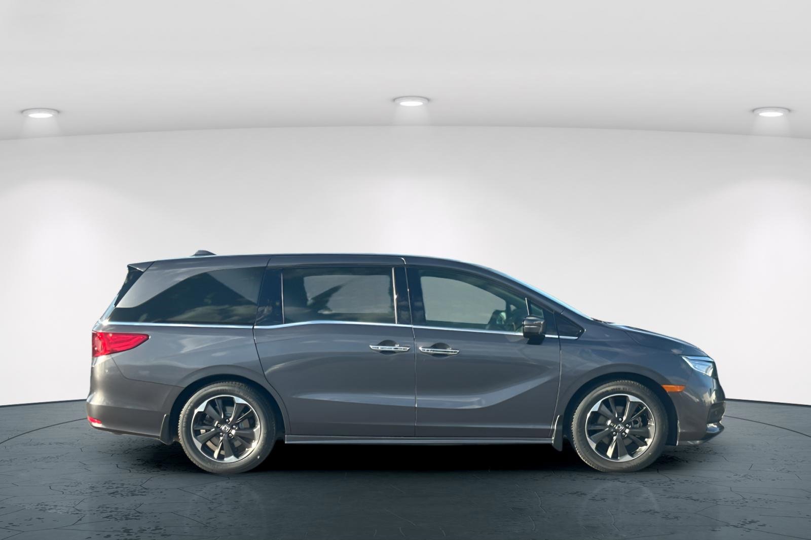 Certified 2024 Honda Odyssey Elite image 7