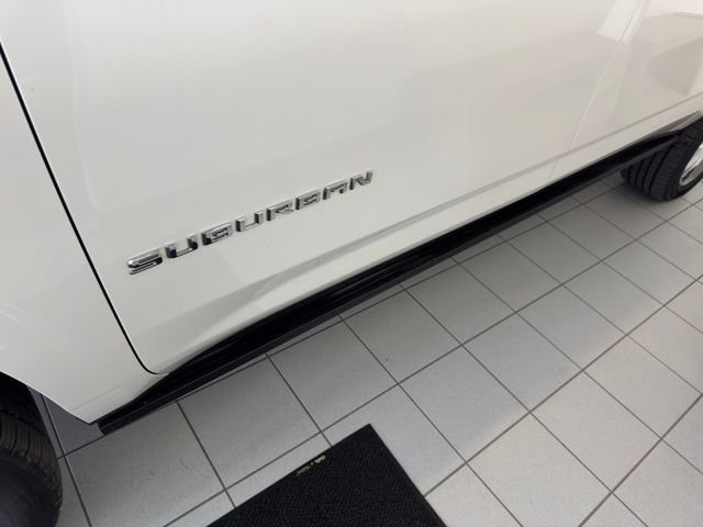 Used 2023 Chevrolet Suburban High Country w/ Premium Package 2 AWD/4WD image 40