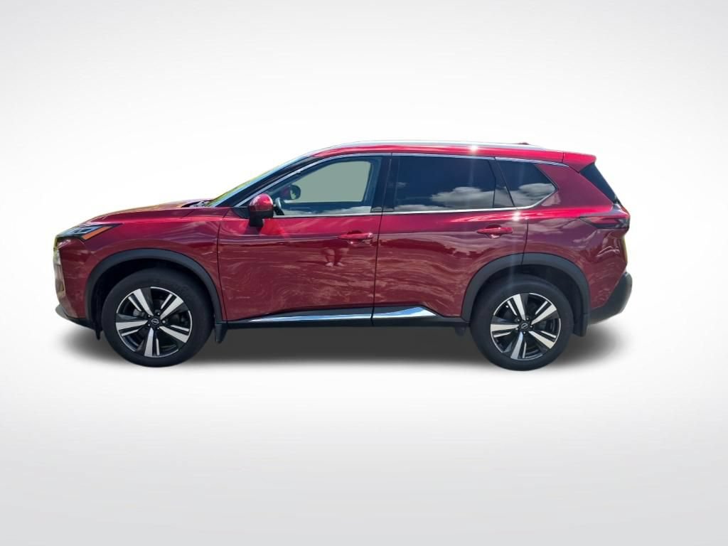 Used 2023 Nissan Rogue Platinum AWD/4WD image 3