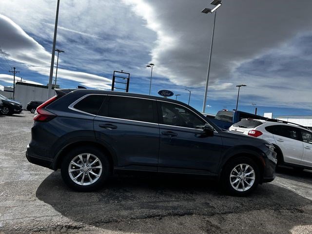 Used 2025 Honda CR-V EX image 6