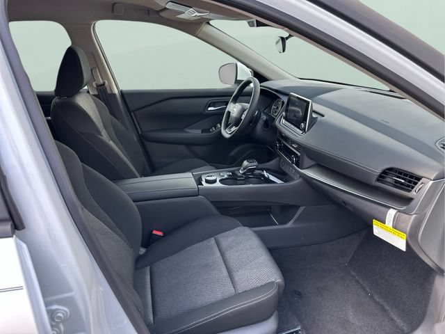 Certified 2025 Nissan Rogue SV AWD/4WD image 19