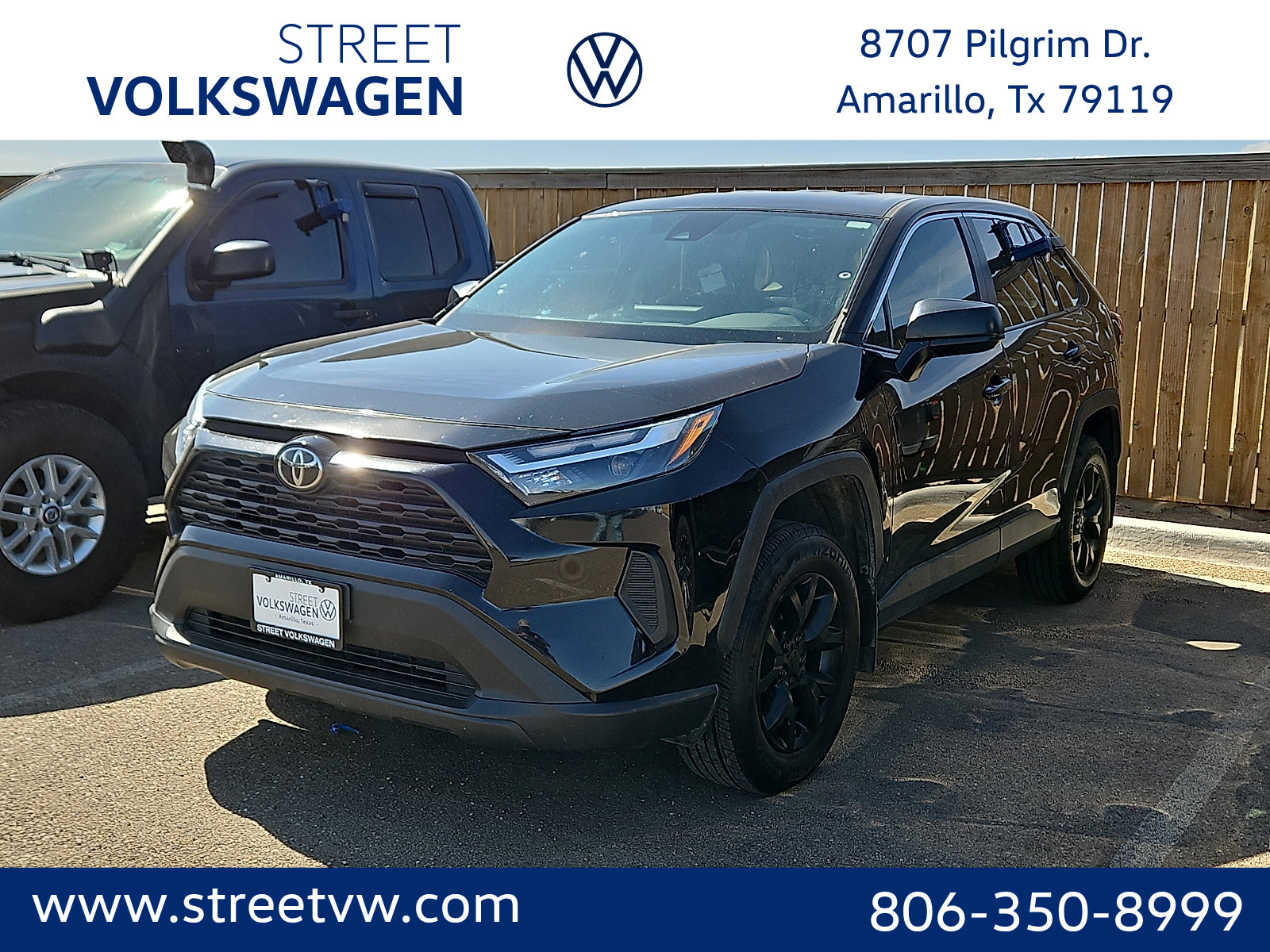 Used 2023 Toyota RAV4 LE image 1