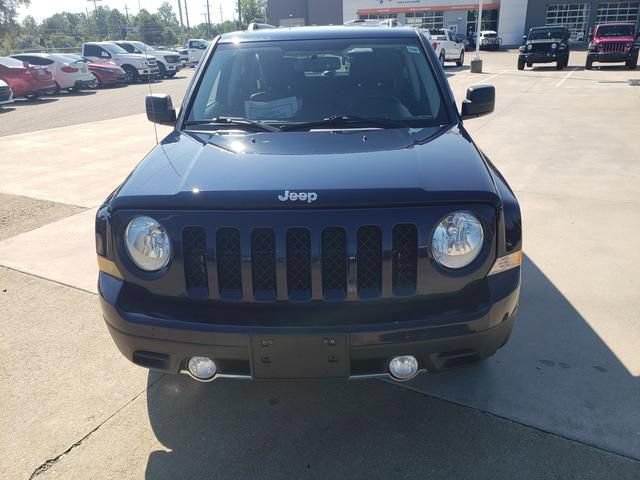 Used 2016 Jeep Patriot High Altitude AWD/4WD image 10