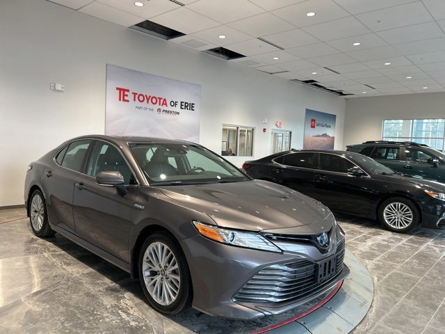 Used 2019 Toyota Camry XLE w/ Sunroof Package video 1