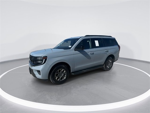 Certified 2025 Ford Expedition Active image 5