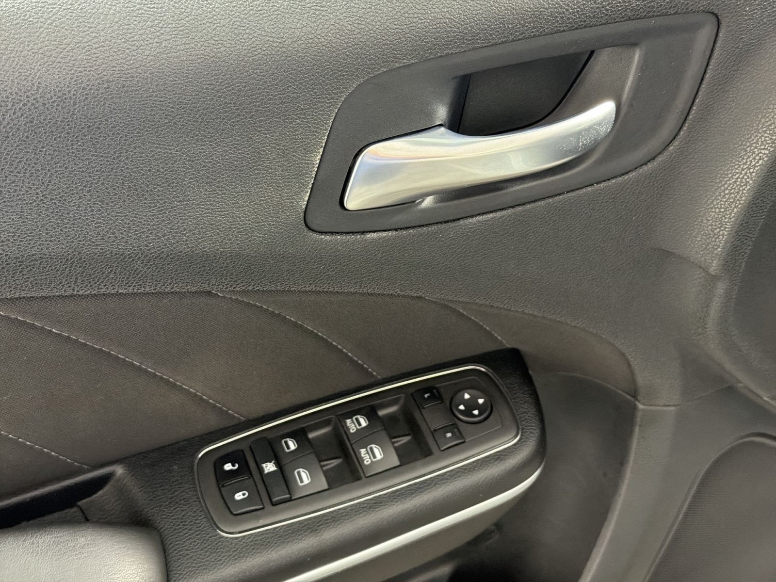 Used 2022 Dodge Charger Scat Pack RWD image 15