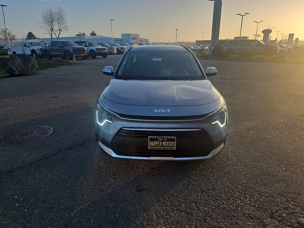 New 2026 Kia Niro LX image 8
