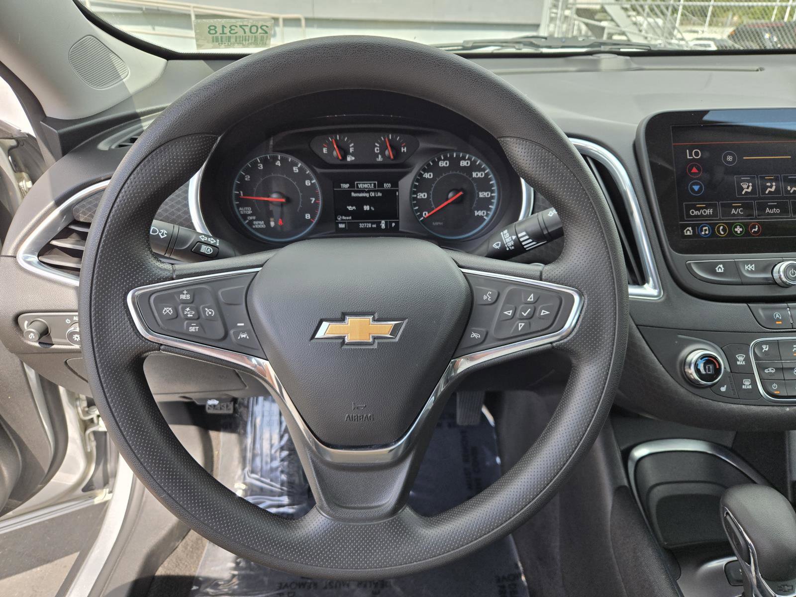 Used 2021 Chevrolet Malibu LT image 15