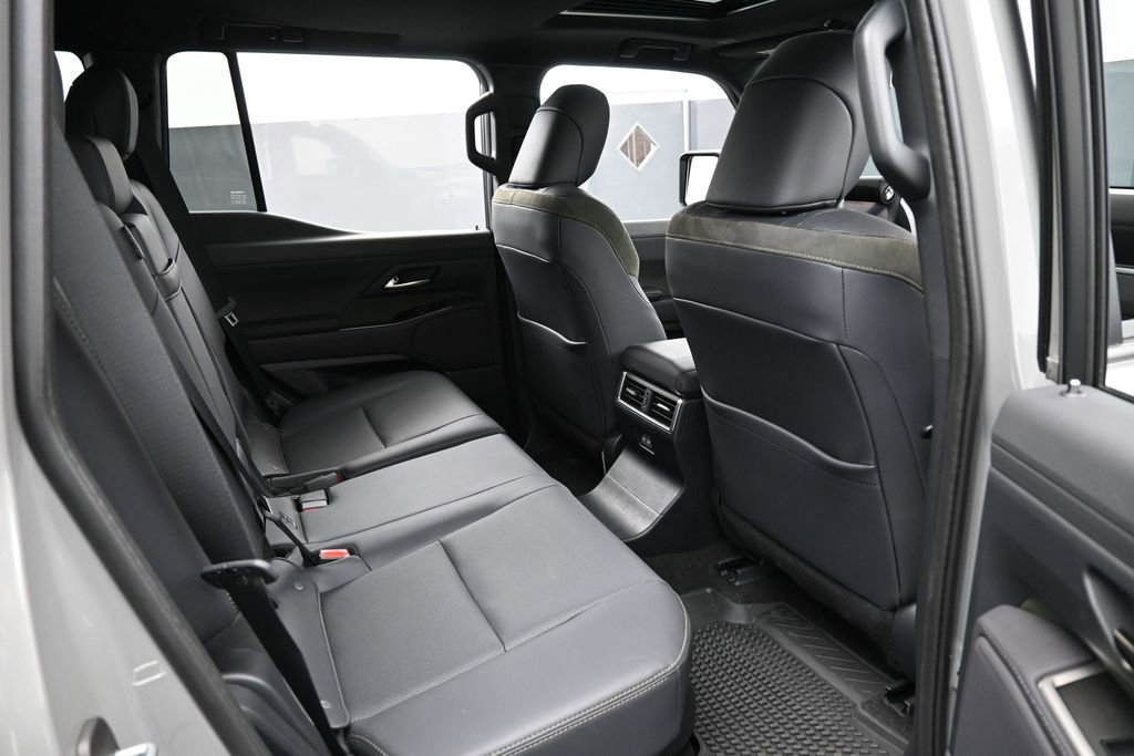 Used 2024 Lexus GX 550 AWD/4WD image 28