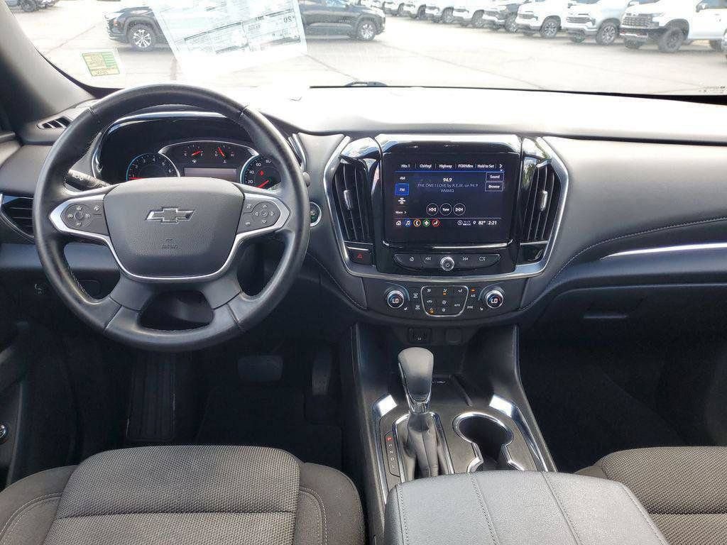 Used 2023 Chevrolet Traverse LT w/ Midnight/Sport Edition AWD/4WD image 24