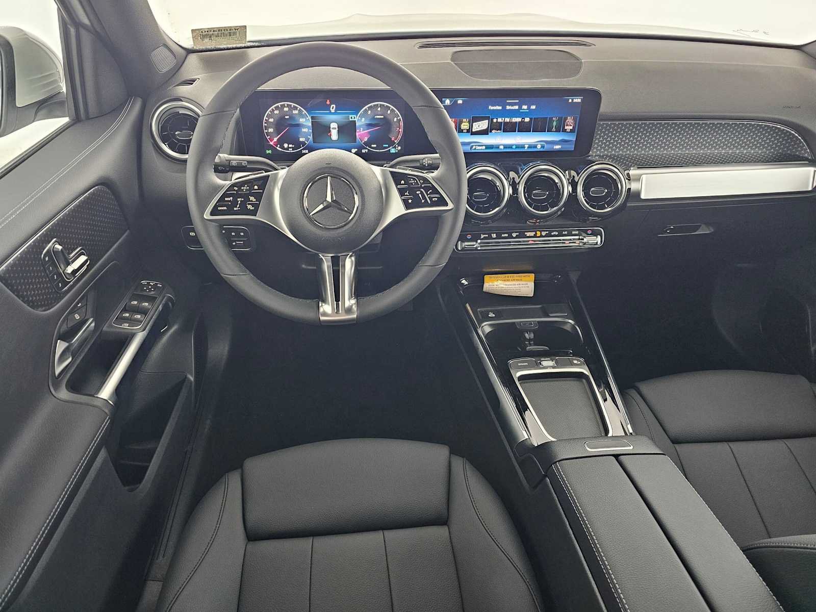 New 2026 Mercedes-Benz GLB 250 image 18
