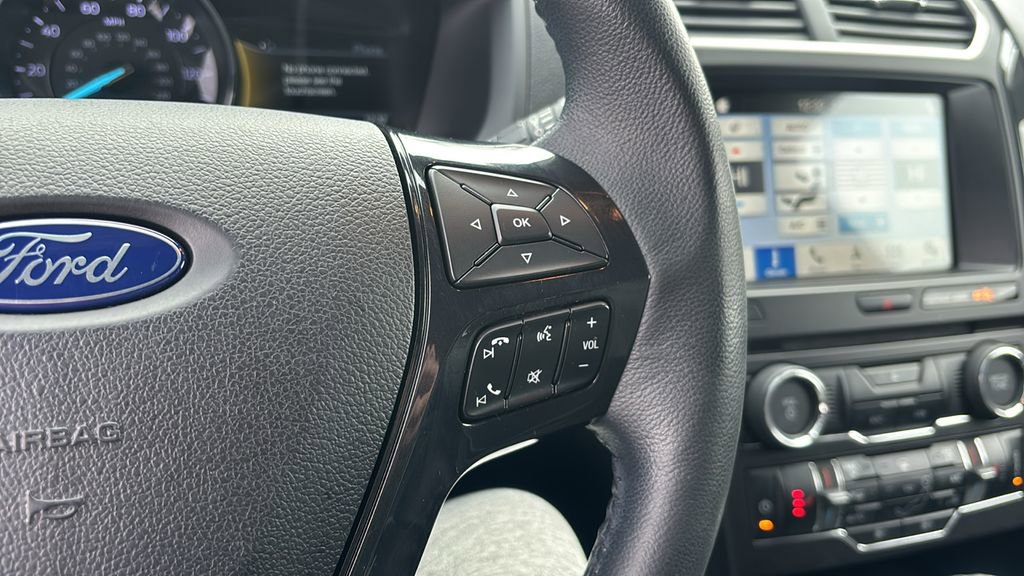 Used 2018 Ford Explorer XLT w/ Equipment Group 202A image 18