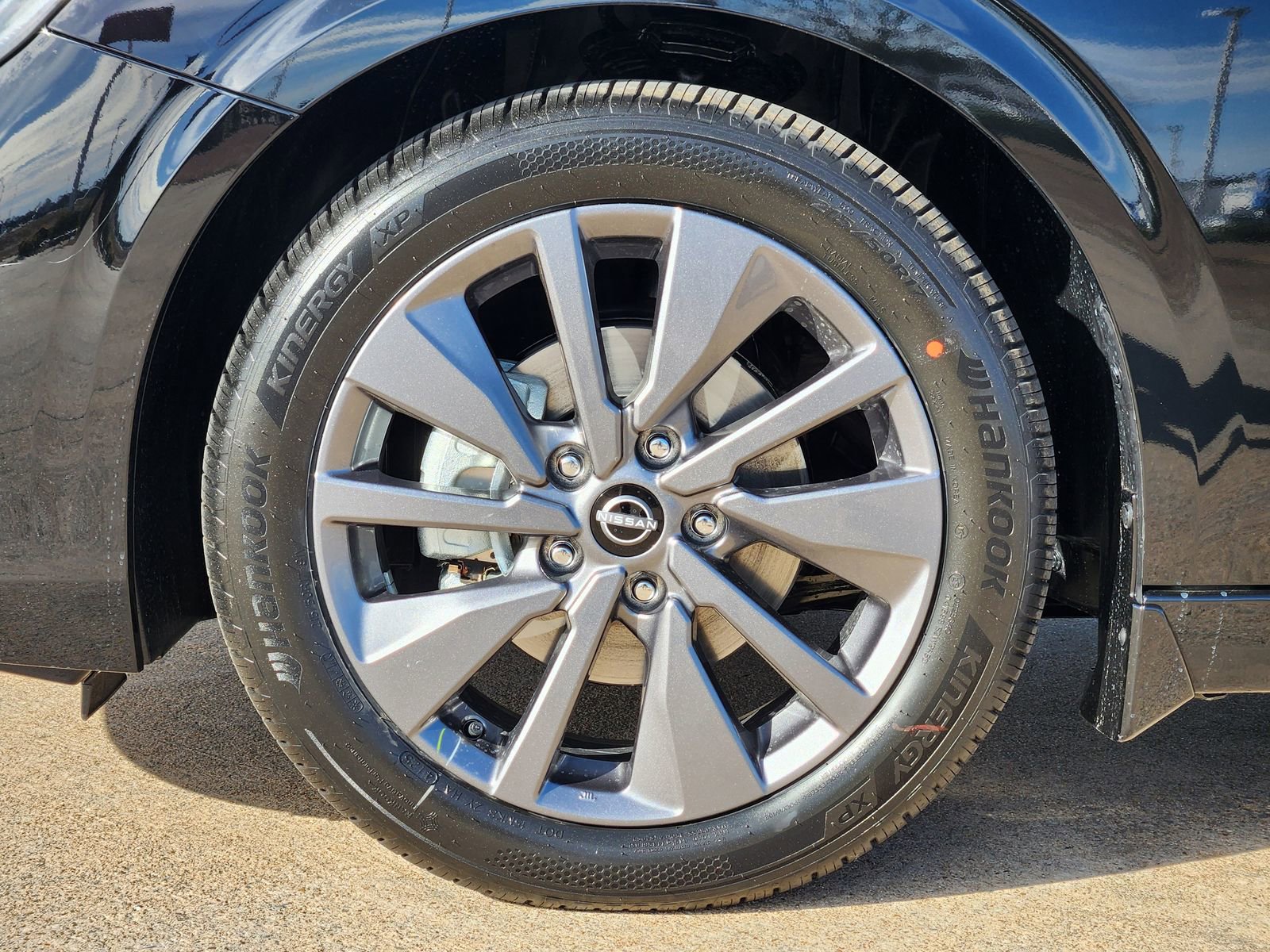 New 2026 Nissan Sentra SL w/ Floor Mat Package FWD image 11