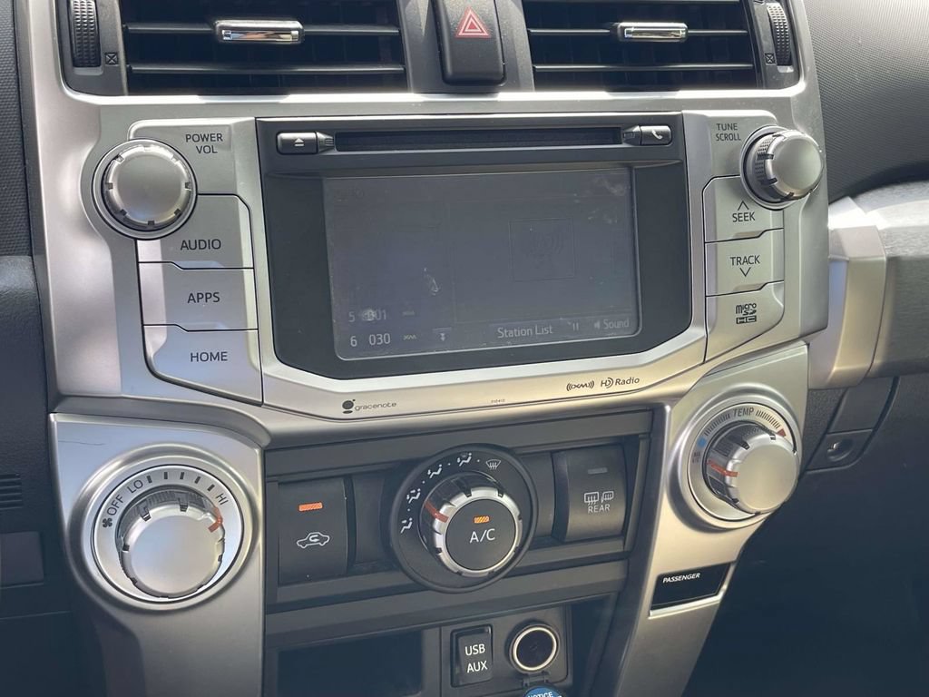 Used 2019 Toyota 4Runner SR5 Premium AWD/4WD image 31