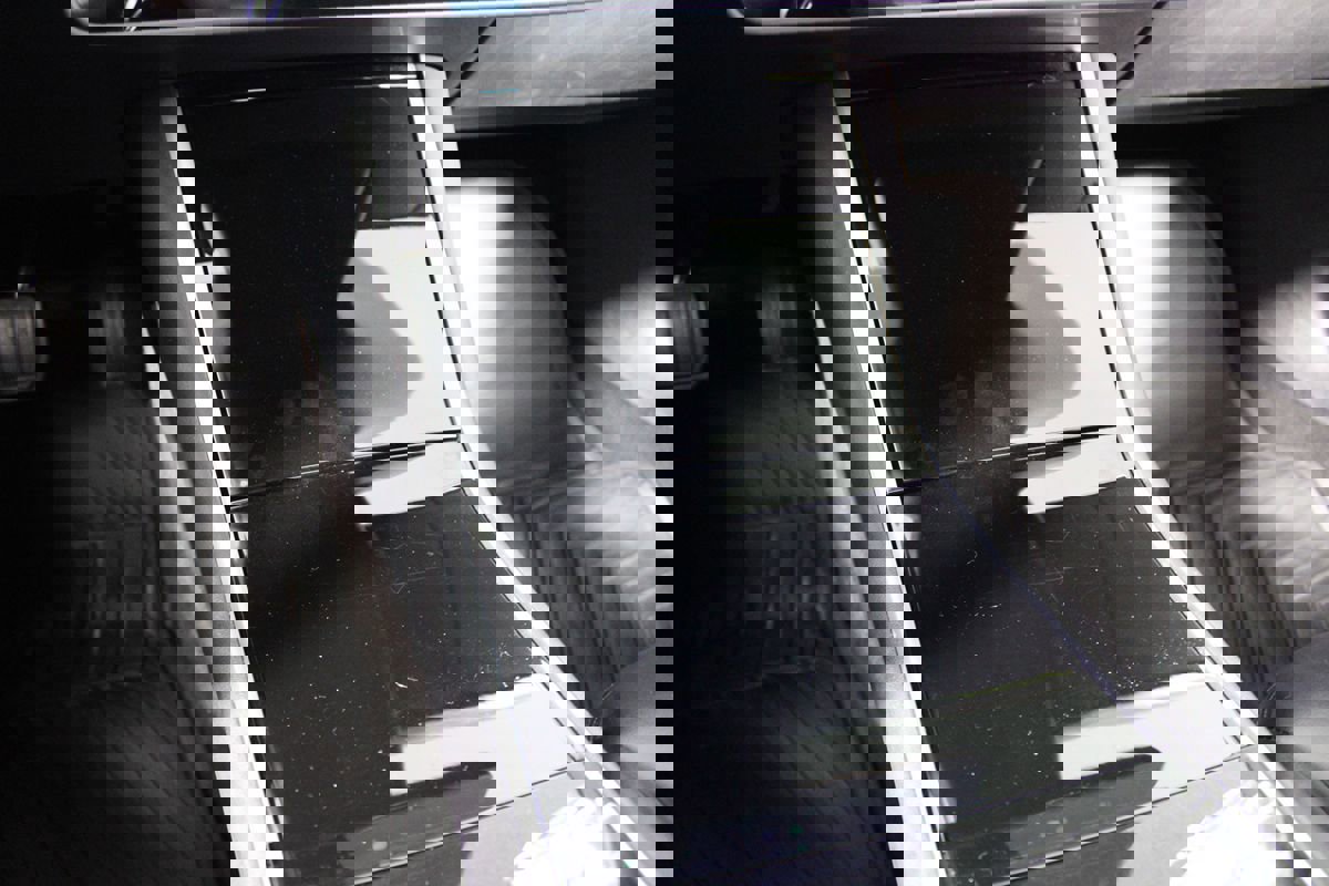 Used 2020 Tesla Model 3 Standard Range Plus image 20