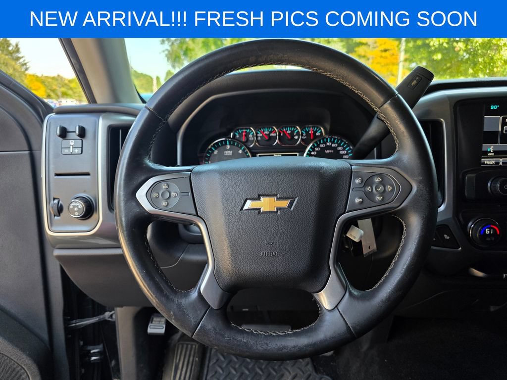 Used 2015 Chevrolet Silverado 1500 LT w/ LT Convenience Package RWD image 9