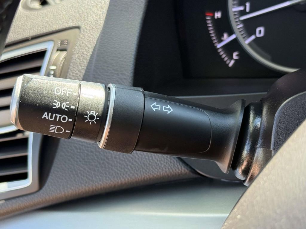 Used 2018 Acura RDX AWD w/ Technology Package image 27