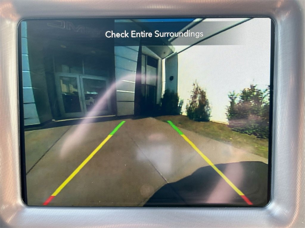 Used 2022 Dodge Challenger R/T Scat Pack w/ Scat Pack Stripe image 17