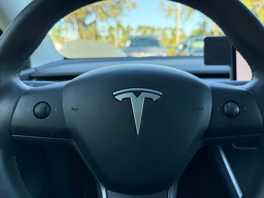 Used 2020 Tesla Model Y Performance image 20