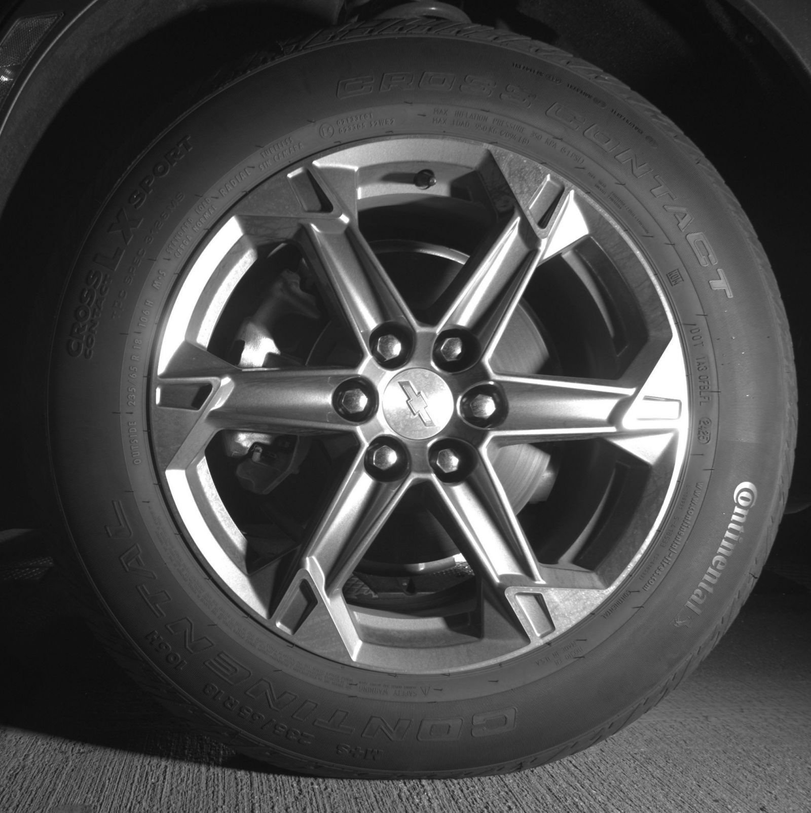 Used 2025 Chevrolet Blazer LT FWD image 13