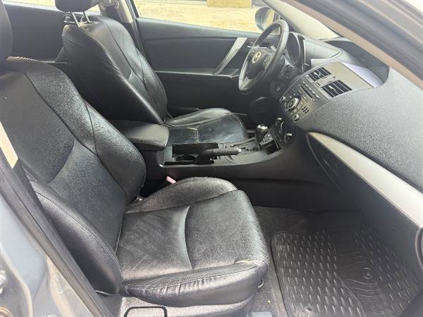 Used 2012 MAZDA MAZDA3 i Grand Touring image 16