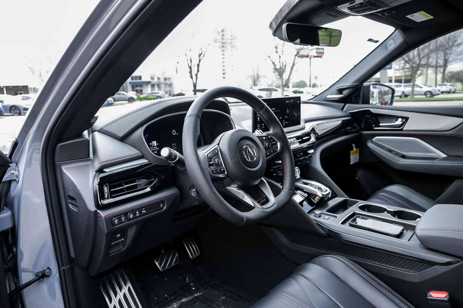 New 2025 Acura MDX A-Spec image 2