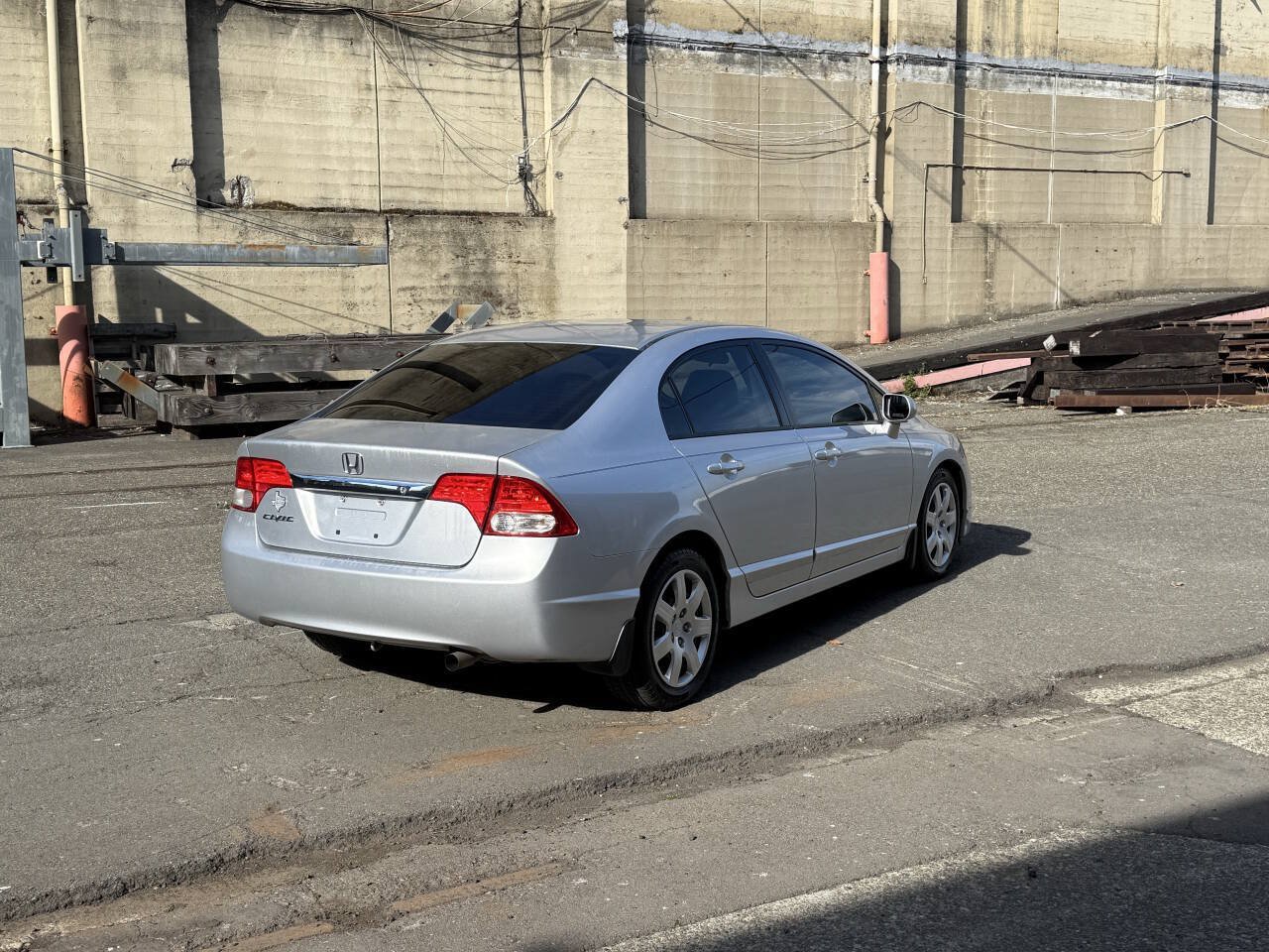 Used 2010 Honda Civic LX image 9
