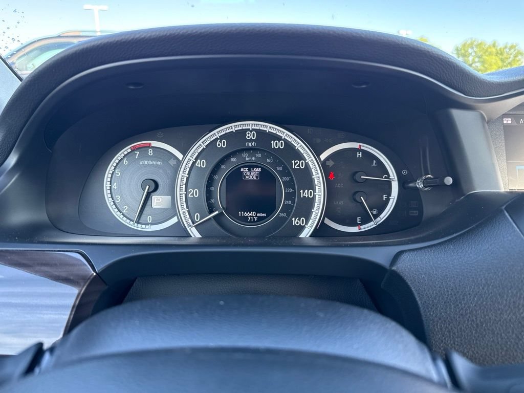Used 2016 Honda Accord Touring image 27