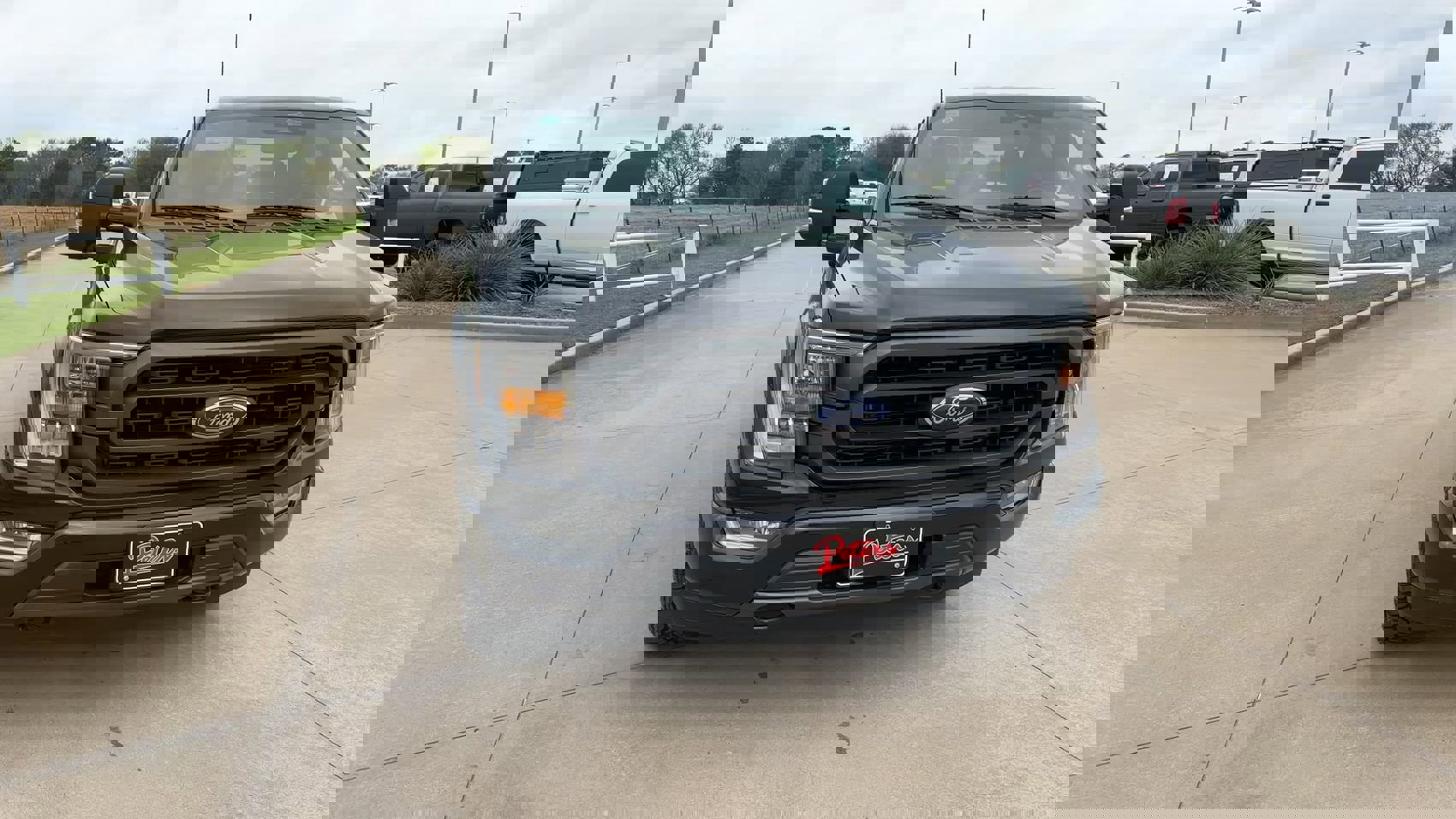 Used 2023 Ford F150 XLT w/ Equipment Group 302A High image 4