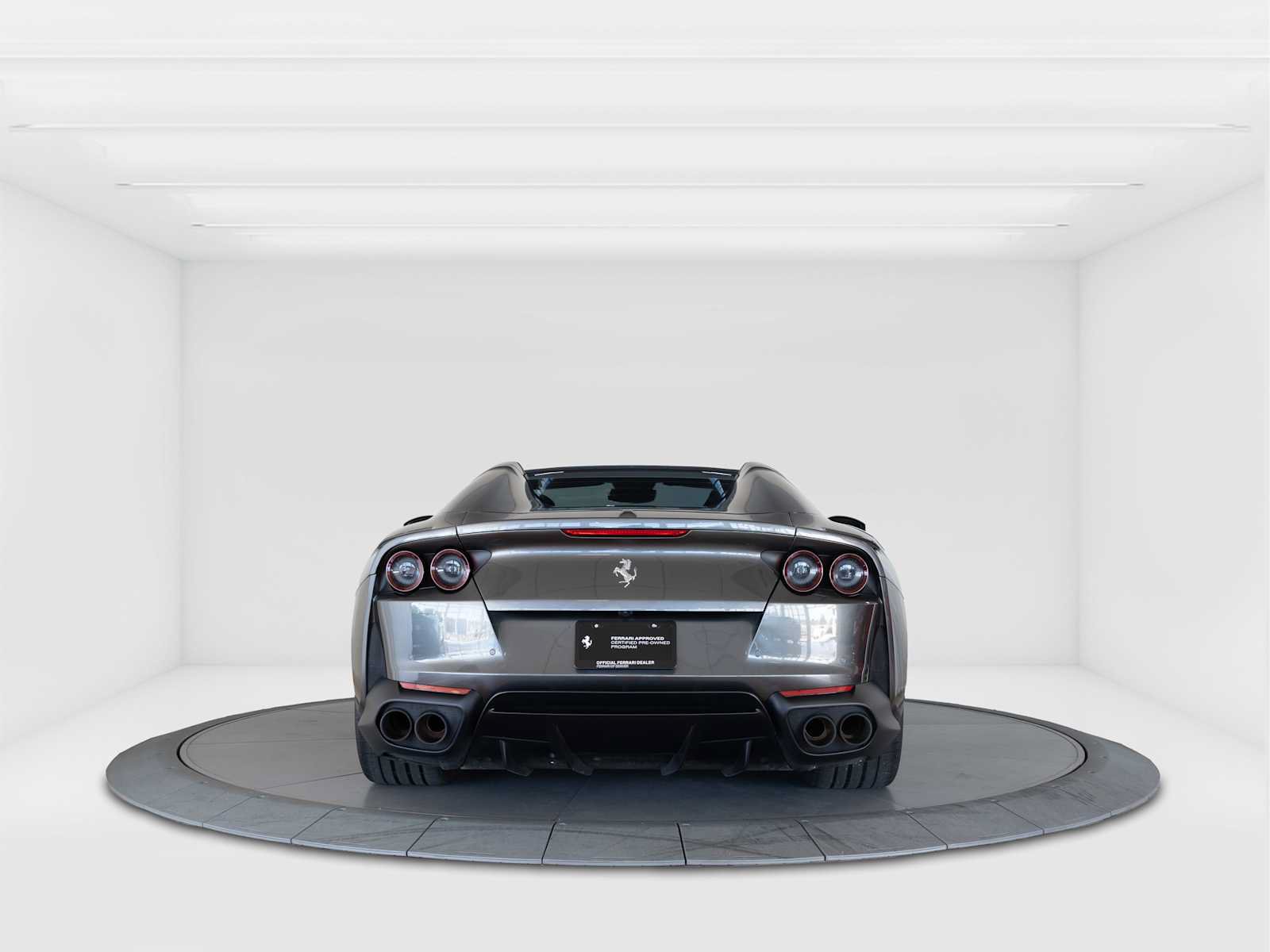 Used 2021 Ferrari 812 GTS RWD image 4