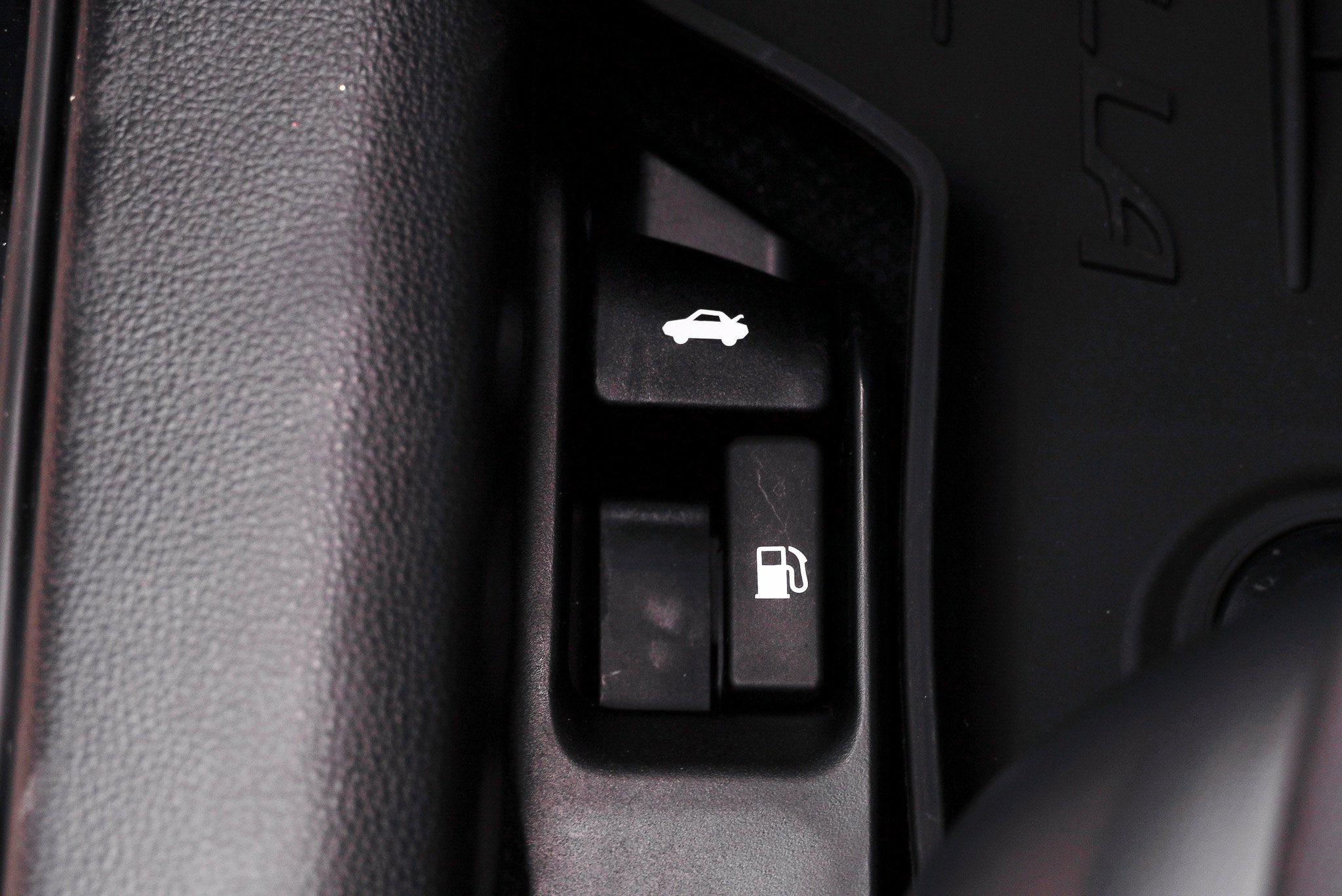 New 2027 Toyota Corolla LE w/ LE Premium Package FWD image 18