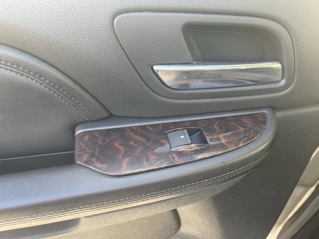 Used 2013 GMC Sierra 2500 Denali w/ Suspension Package, Off-Road image 20