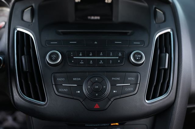 Used 2016 Ford Focus ST FWD image 36