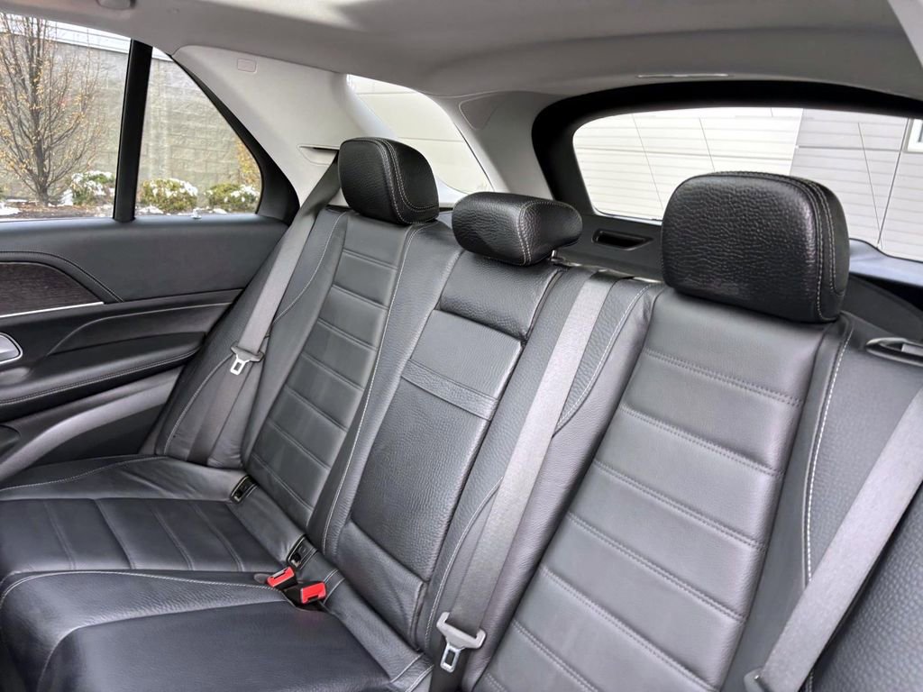 Used 2024 Mercedes-Benz GLE 350 4MATIC image 26