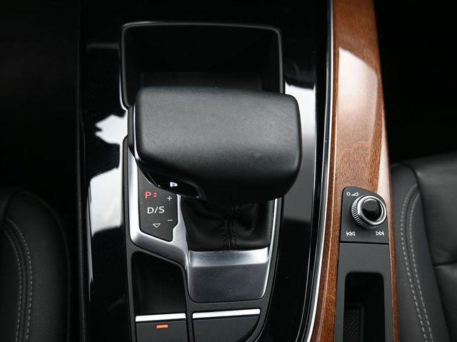 Used 2023 Audi A4 2.0T Premium w/ Convenience Package image 26