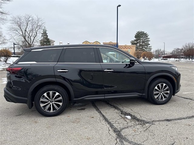 Used 2023 INFINITI QX60 Pure image 6