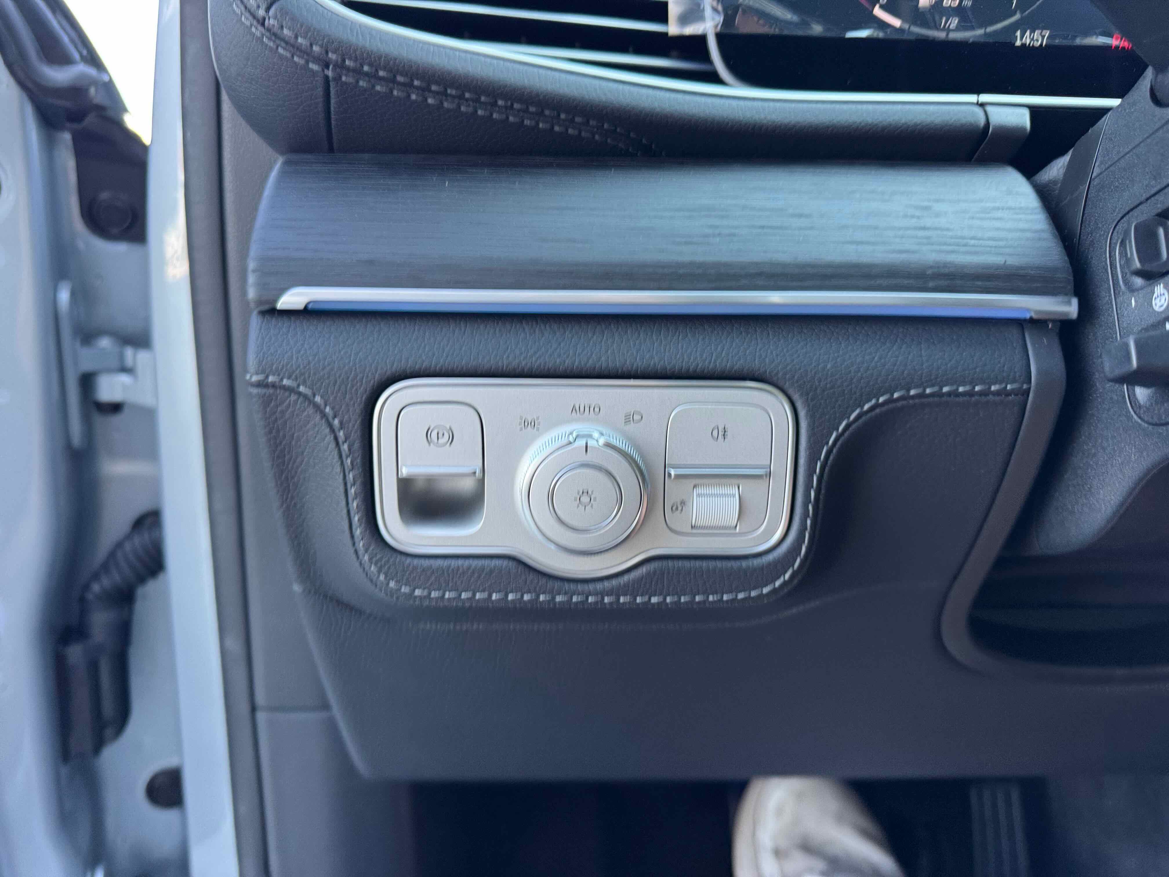 New 2026 Mercedes-Benz GLE 450 4MATIC Coupe image 25