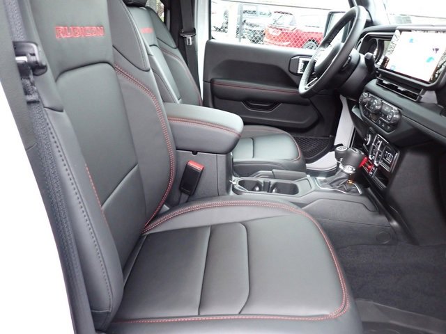 New 2026 Jeep Wrangler Unlimited Rubicon image 12